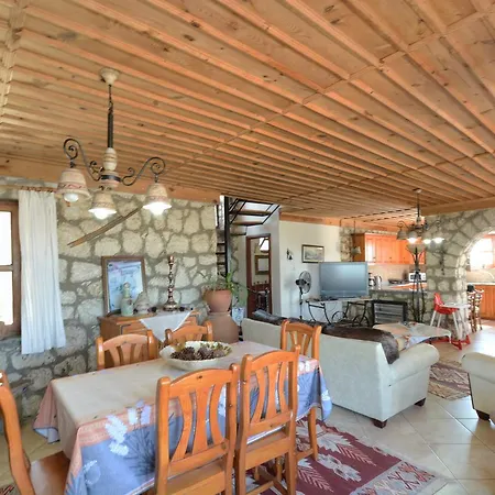 Villa Ceylin Uzumlu (Mediterranean)